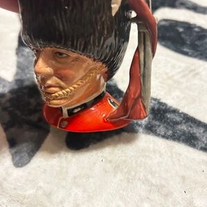 Royal Doulton British Guard Bust - Red and Black